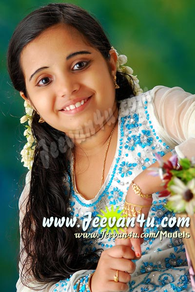 Ansiya Kid Model Girl Photos